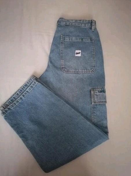 NIEUW! 2 paar Pull and bear jeans, Kleding | Dames, Ophalen of Verzenden, Nieuw, Blauw, W30 - W32 (confectie 38/40)