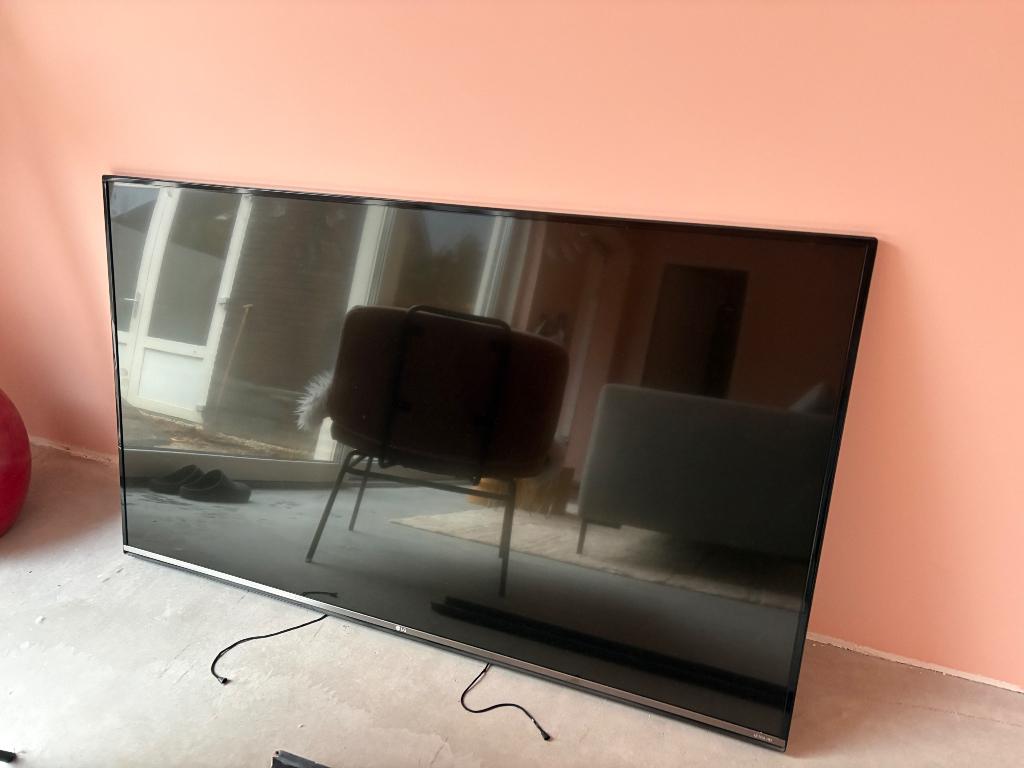 LG smart TV- ultra HD 60 inch webOS 2.0, Audio, Tv en Foto, Televisies, Ophalen, Gebruikt, 50 Hz, 100 cm of meer