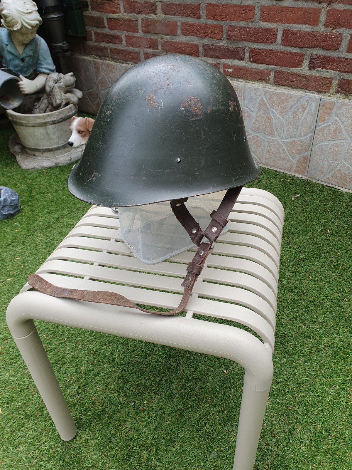 Roemeense legerhelm, Verzenden, Landmacht, Overige gebieden, Helm of Baret