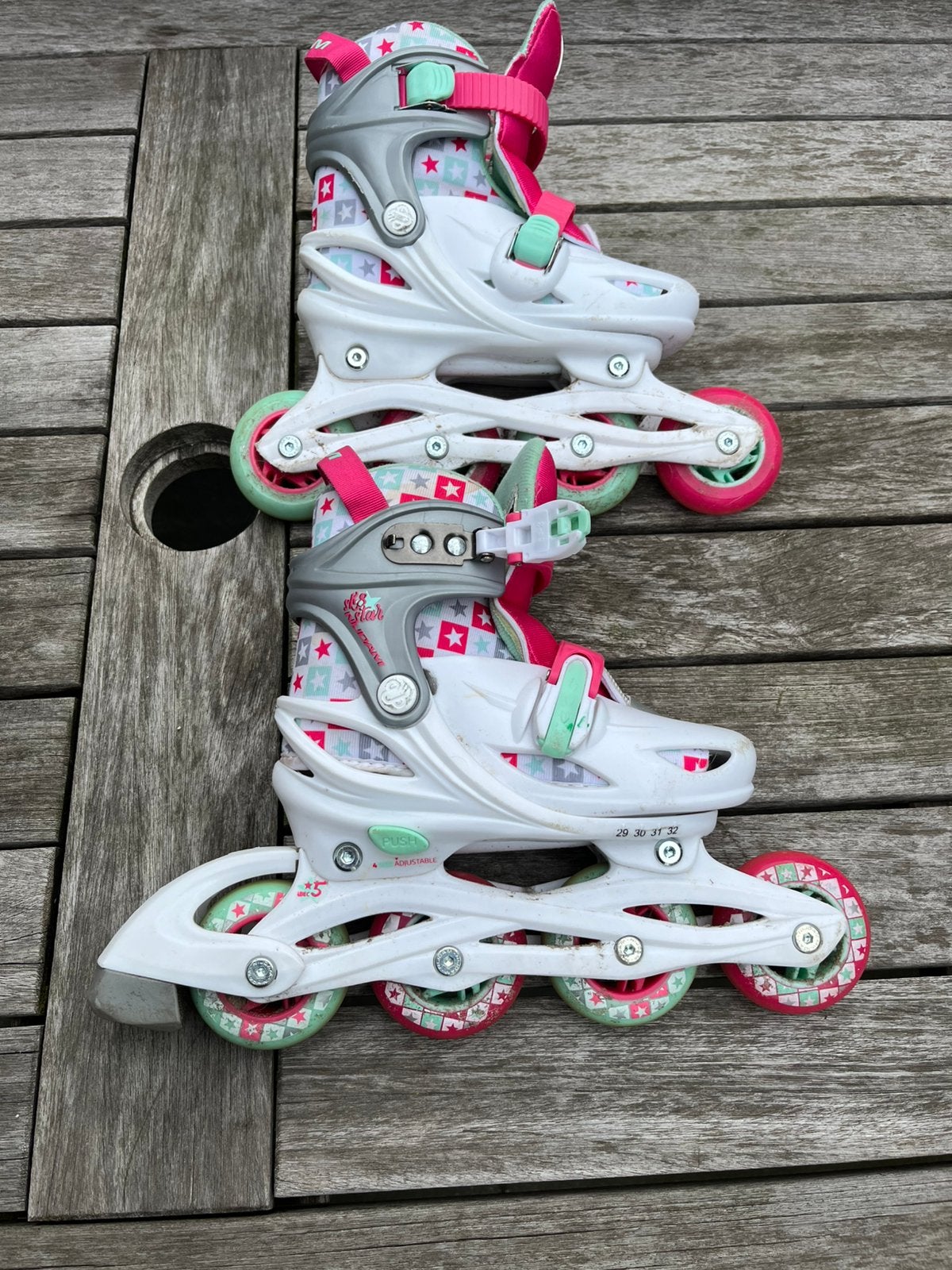 Skeelers maat 29-32-Rollerskates-Maat 29 t/m 32-Nijdam, Verstelbaar, Kinderen, Zo goed als nieuw, Inline skates 4 wielen