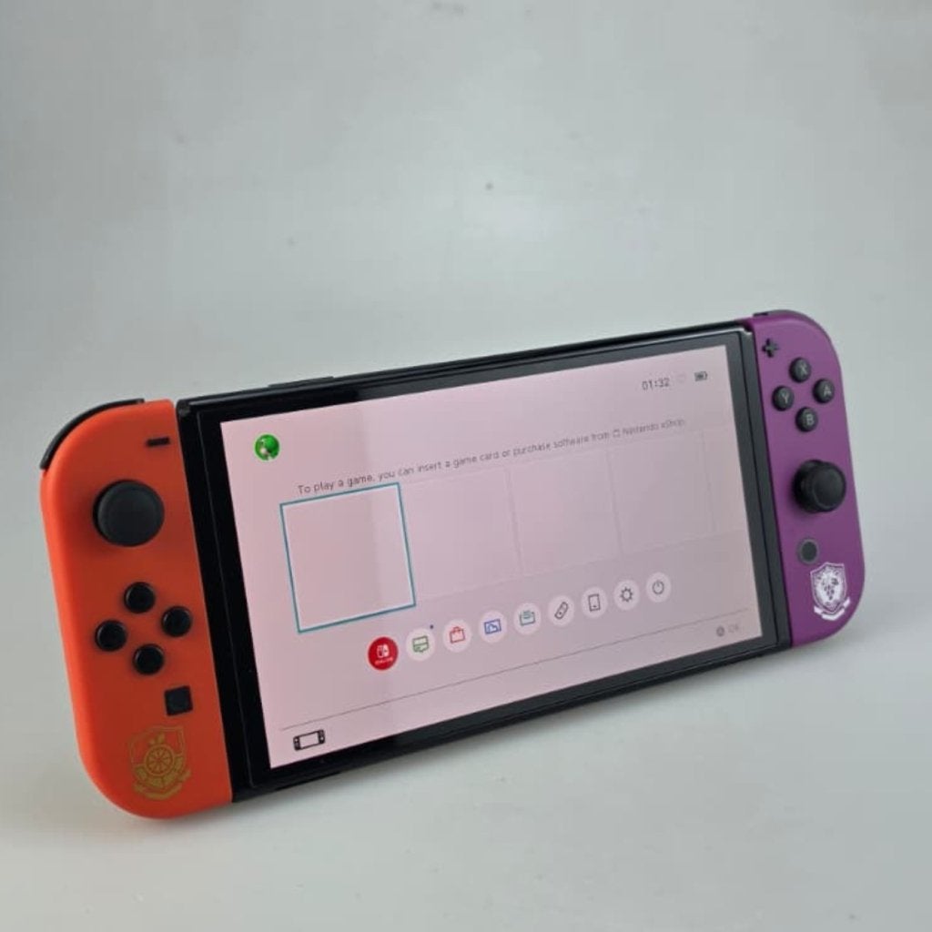 Nintendo Switch Oled Pokemon Scarlet Violet, Nintendo, Zo goed als nieuw, Support@nintendo.com, 11-1 Hokotate-cho, Kamitoba, Minami-ku
Kyoto 601-8501
Japan