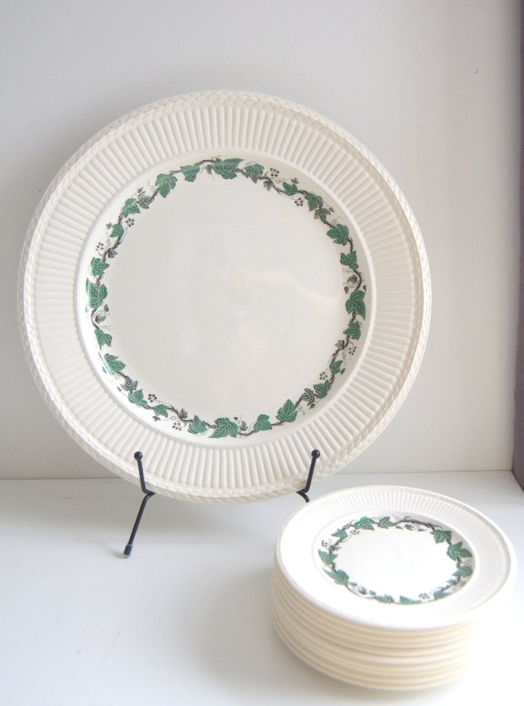 Vintage Wedgewood Stratford gebakstel (1960) in prima staat, Huis en Inrichting, Keuken | Servies, Ophalen of Verzenden, Zo goed als nieuw