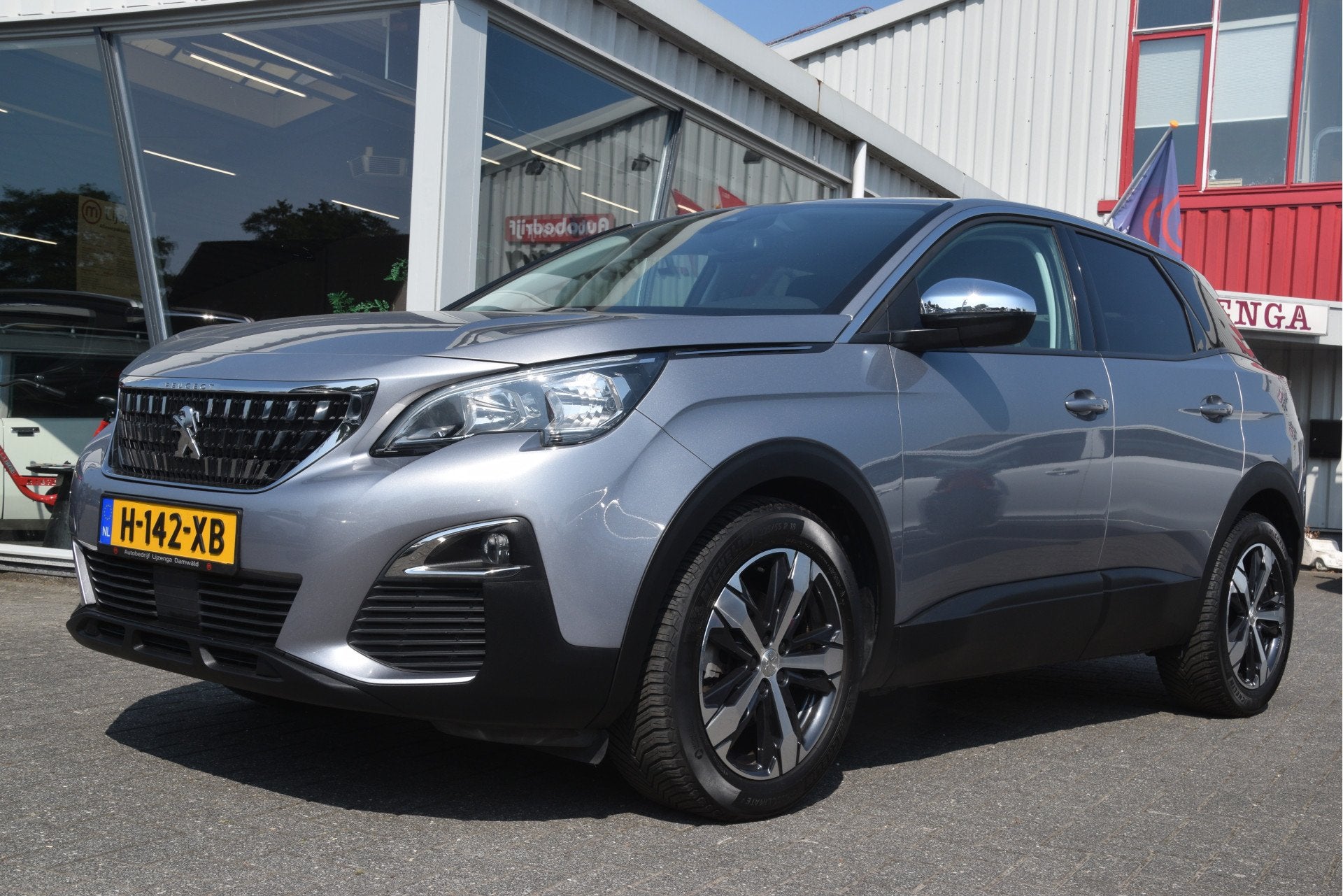 Peugeot 3008 1.2 PureTech Allure Revisie motor | Carplay | 1, Stof, Gebruikt, Euro 6, 1199 cc