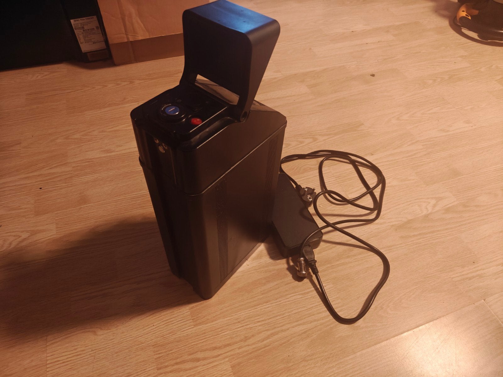 GT 2000 Batterij met oplader (origineel), Fietsen en Brommers, Ophalen of Verzenden, Gebruikt