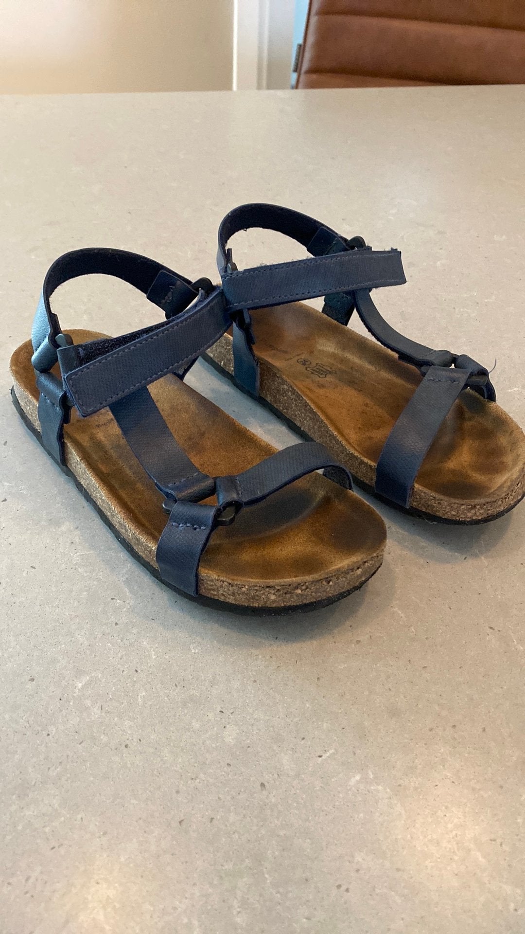 Sandalen maat 34 hush puppies, Overige typen, Ophalen of Verzenden, Zo goed als nieuw, Jongen