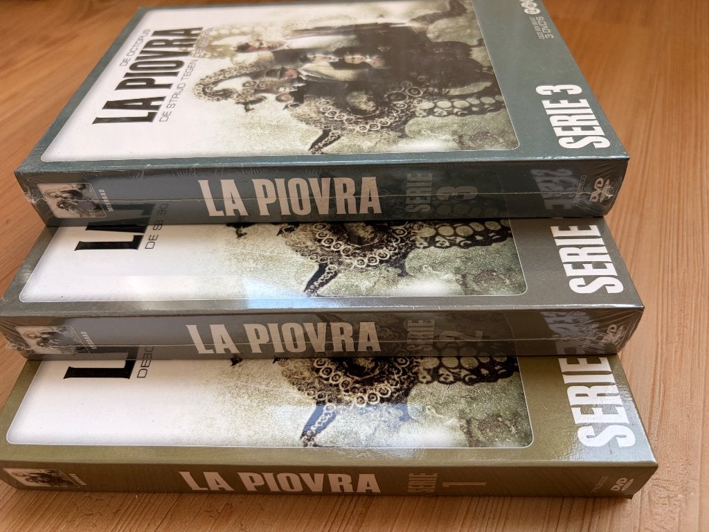 DVD-serie La Piovra seizoen 1-3, Vanaf 12 jaar, Ophalen of Verzenden, Zo goed als nieuw, Thrillers en Misdaad