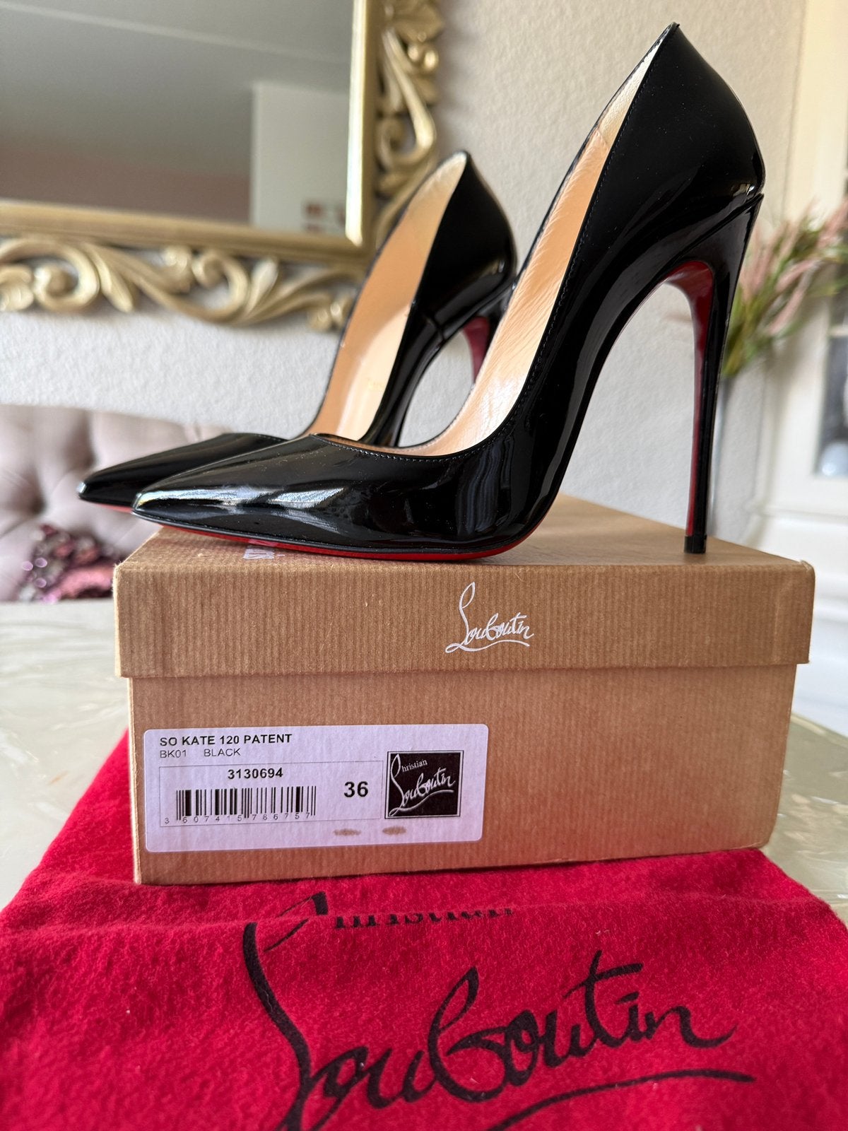 Christian Louboutin So Kate 120 patent black 36, Pumps, Verzenden, Zwart, Zo goed als nieuw