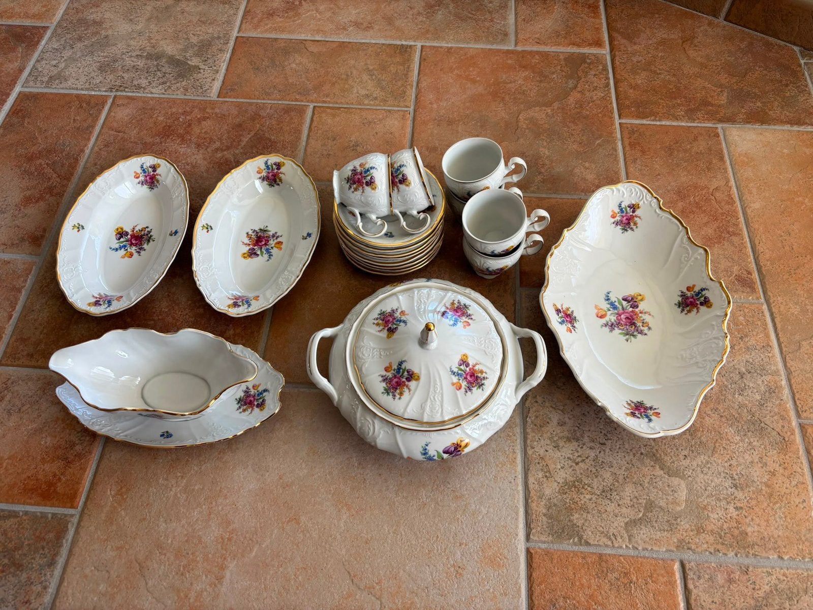 Servies Bernadotte, Ophalen