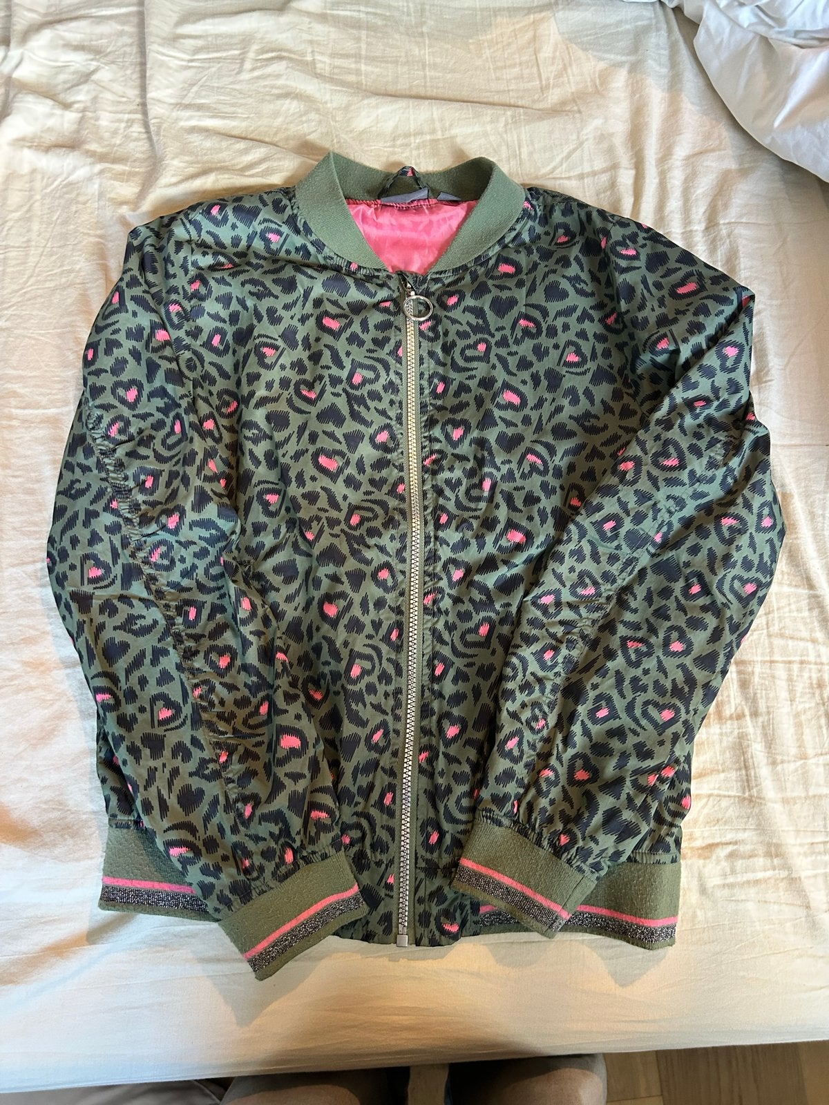 Dunne jas maat 164 met panterprint, Ophalen, Gebruikt, Meisje, Jas