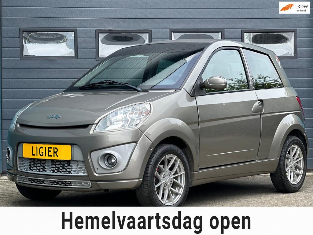 Ligier IXO Club DCI Brommobiel 45km auto 2012 17dkm | Aixam