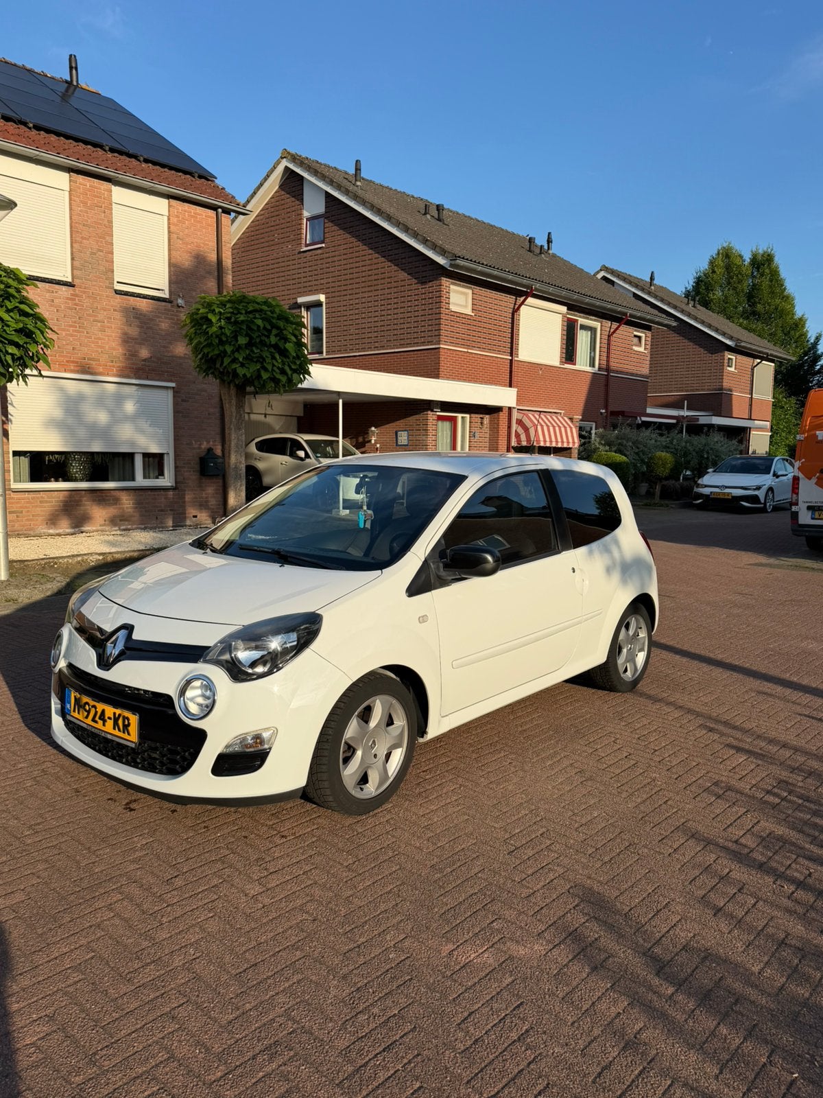 Renault Twingo 1.2 2013 Wit, Auto's, Renault, Particulier, Twingo, Benzine, B, Hatchback, Handgeschakeld, Geïmporteerd, Wit, Voorwielaandrijving