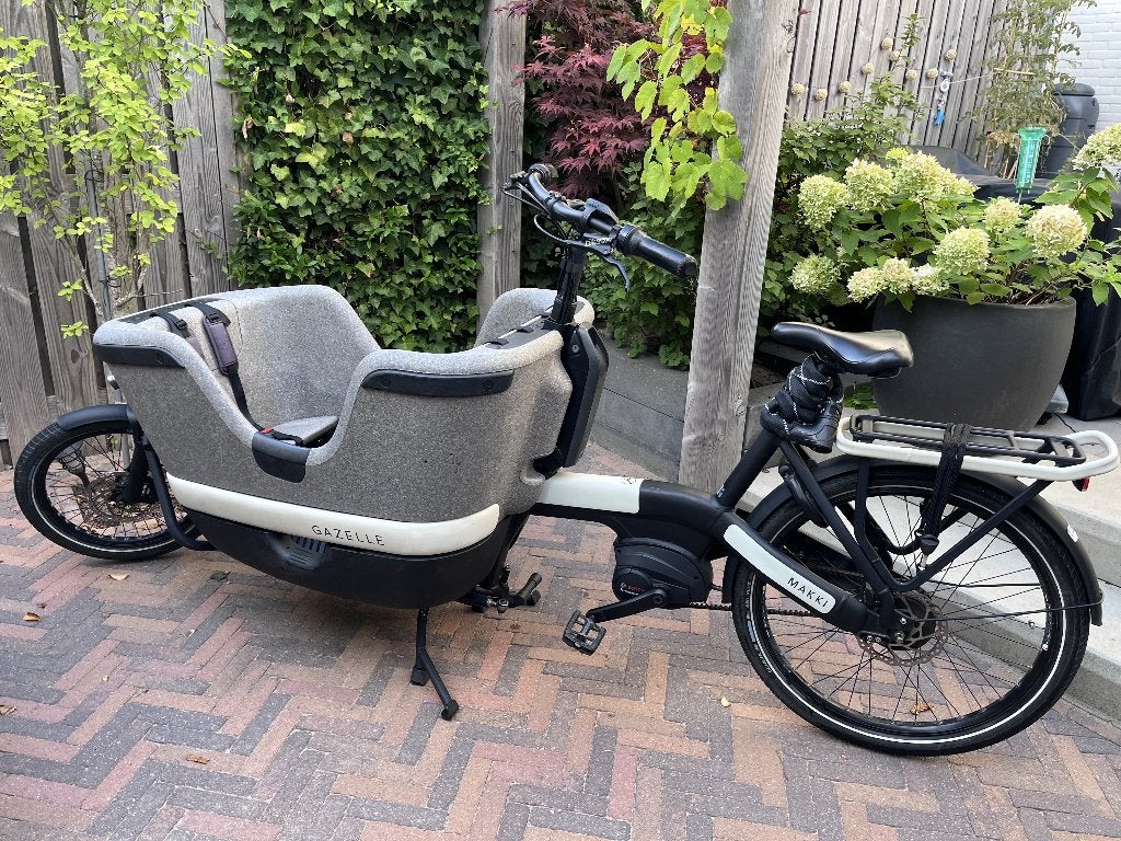 Elektrische bakfiets Gazelle MAKKI LOAD Black/Ivory, Fietsen en Brommers, Fietsen | Bakfietsen, Ophalen, Gebruikt, 3 kinderen