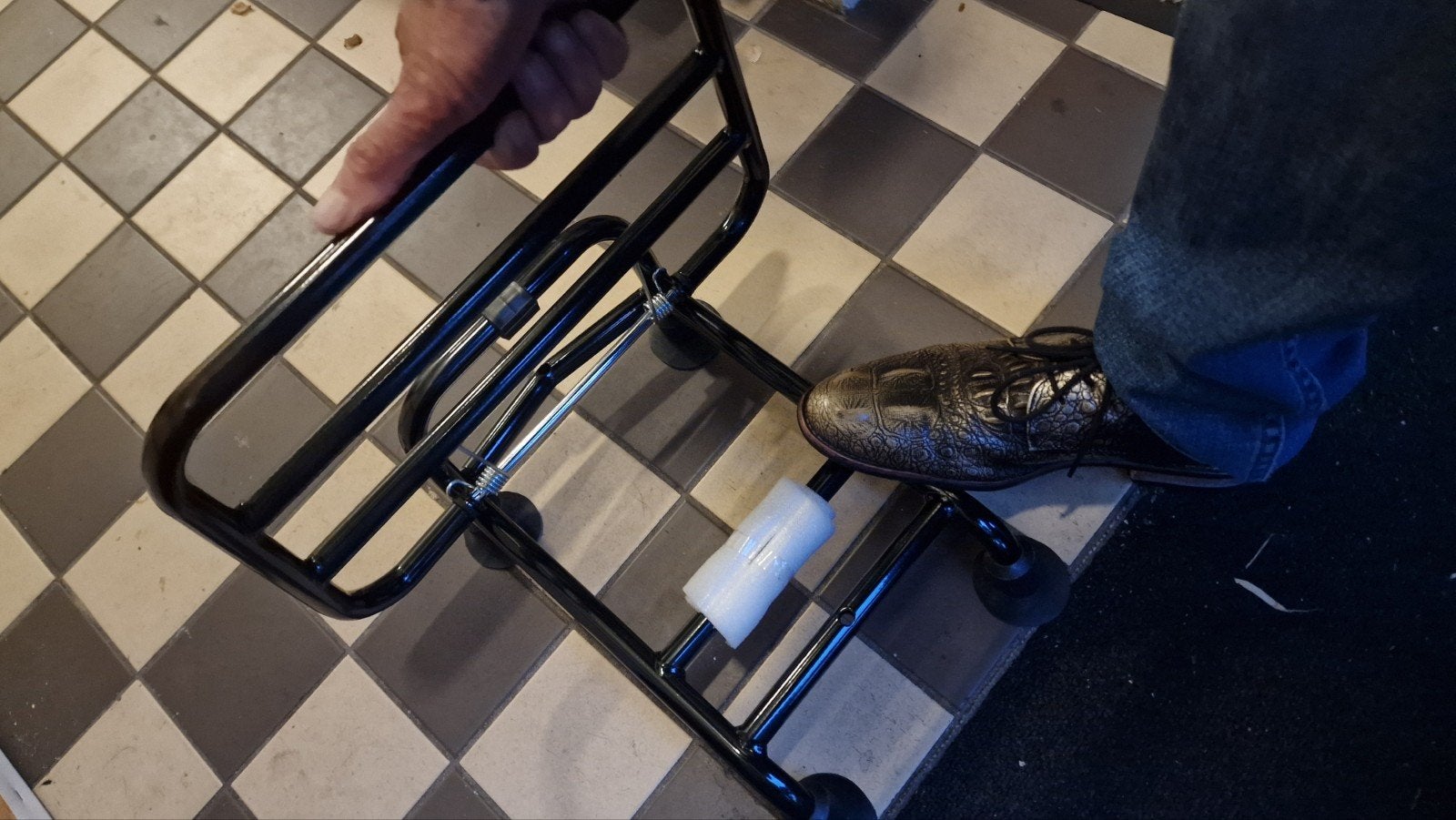 Stevige bagagedrager voor scootmobiel of bakfiets, Ophalen of Verzenden, Gebruikt, Bagagekar, 20 tot 40 kg