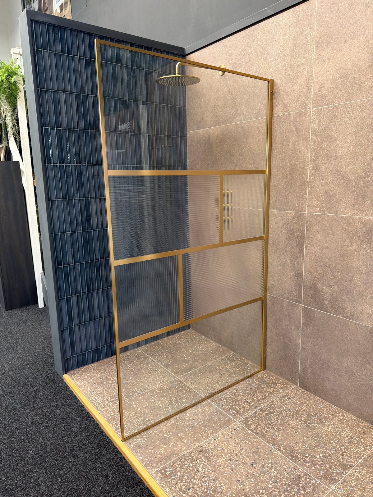 Novellini Douchewand 120cm - Showroommodel met stang, Ophalen, Willemskade 3, Tegelsensanitair@aboudgroep.nl, Aboud