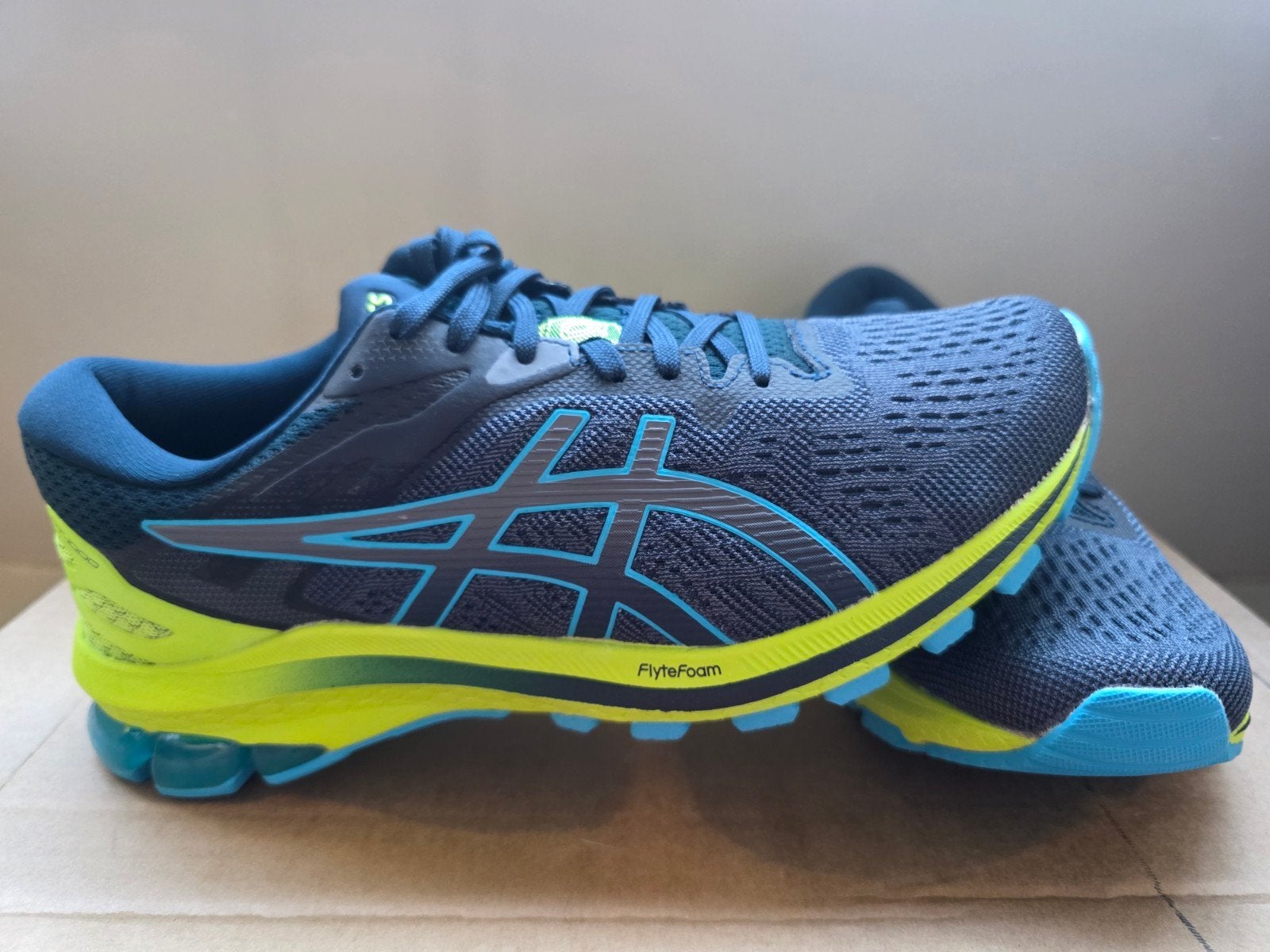 Asics GT-1000 10 Heren - Nieuw in doos - Maat 40, Blauw, Sportschoenen, Nieuw, Ophalen of Verzenden