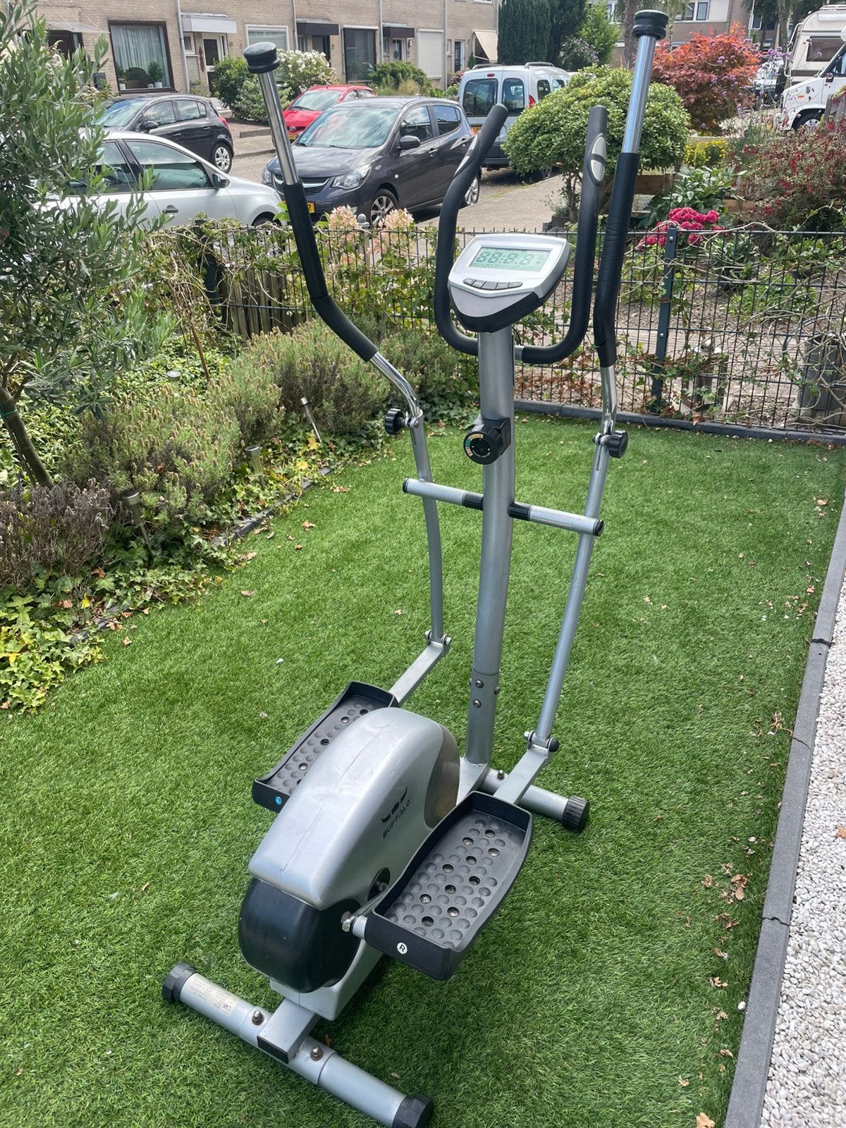 Buffalo Crosstrainer - ideaal voor thuistraining, Sport en Fitness, Ophalen, Gebruikt, Crosstrainer, Metaal
