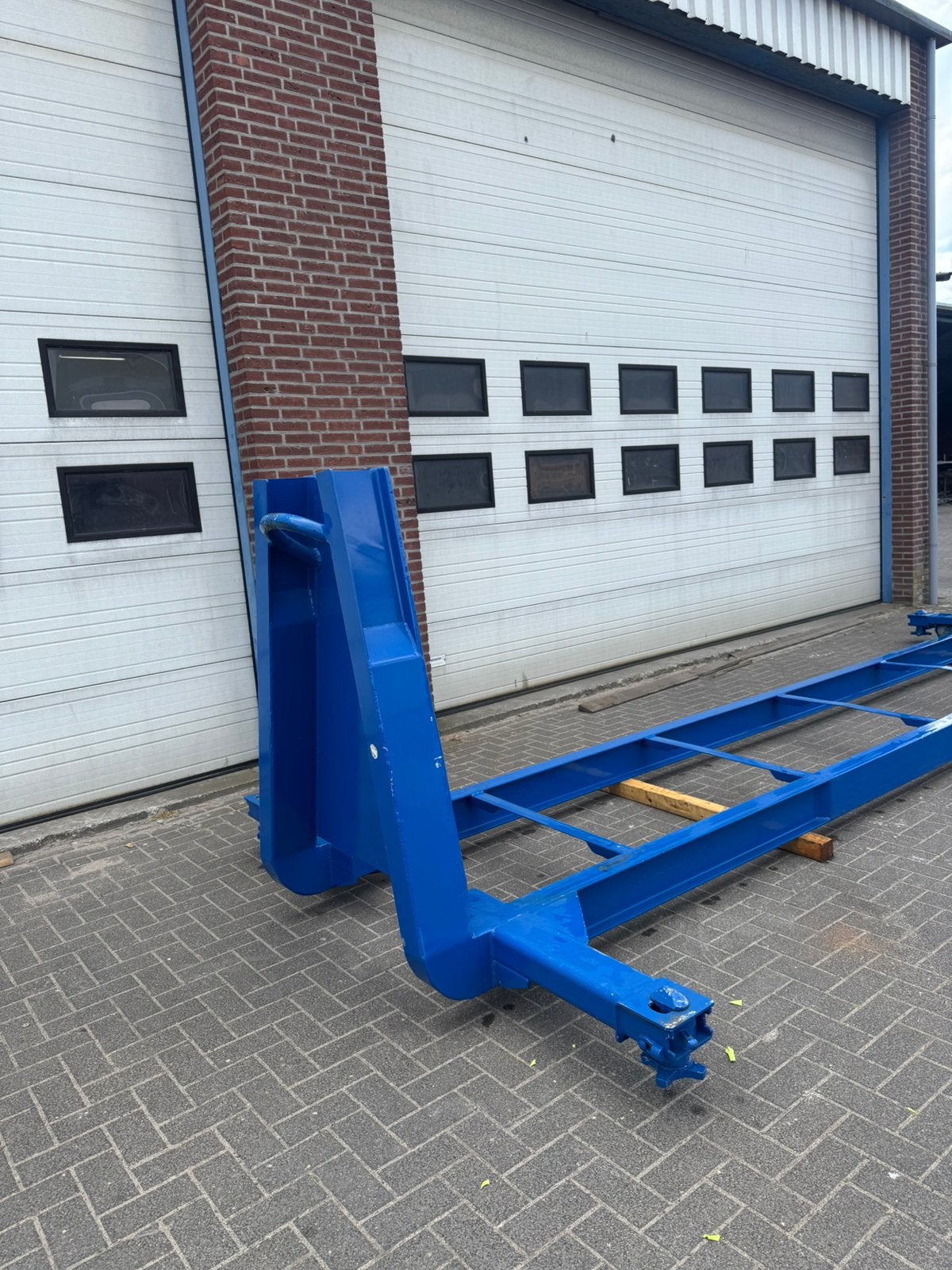 Haakarm slede 20ft zeecontainer nieuw, Ophalen