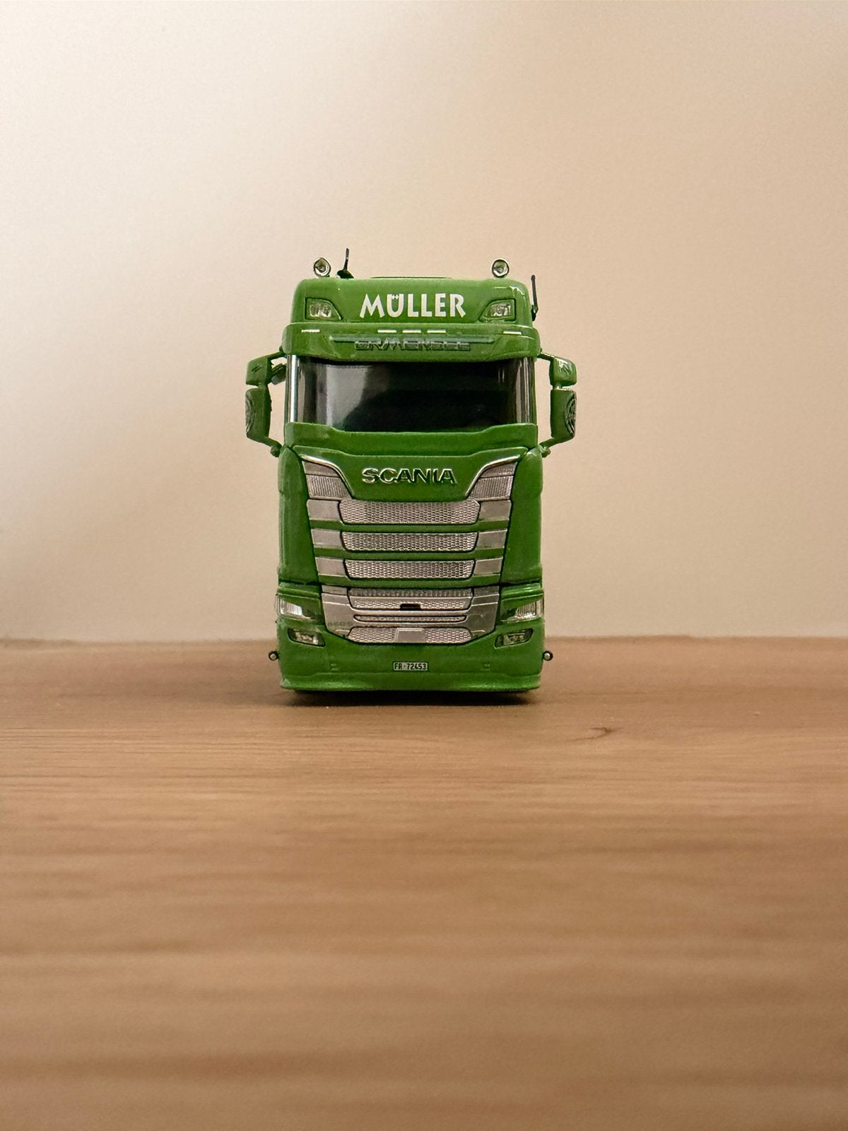 Müller Discovery Tekno Scania 650S 1:50 + Doos, Ophalen of Verzenden, Nieuw, Bus of Vrachtwagen, Tekno
