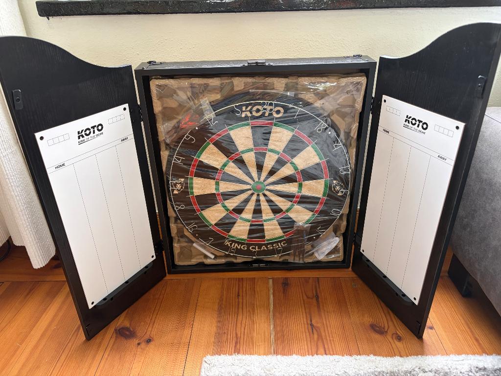 Dartbord met kast & pijlen (geheel nieuw in doos), Ophalen, Nieuw, Dartbord met pijlen