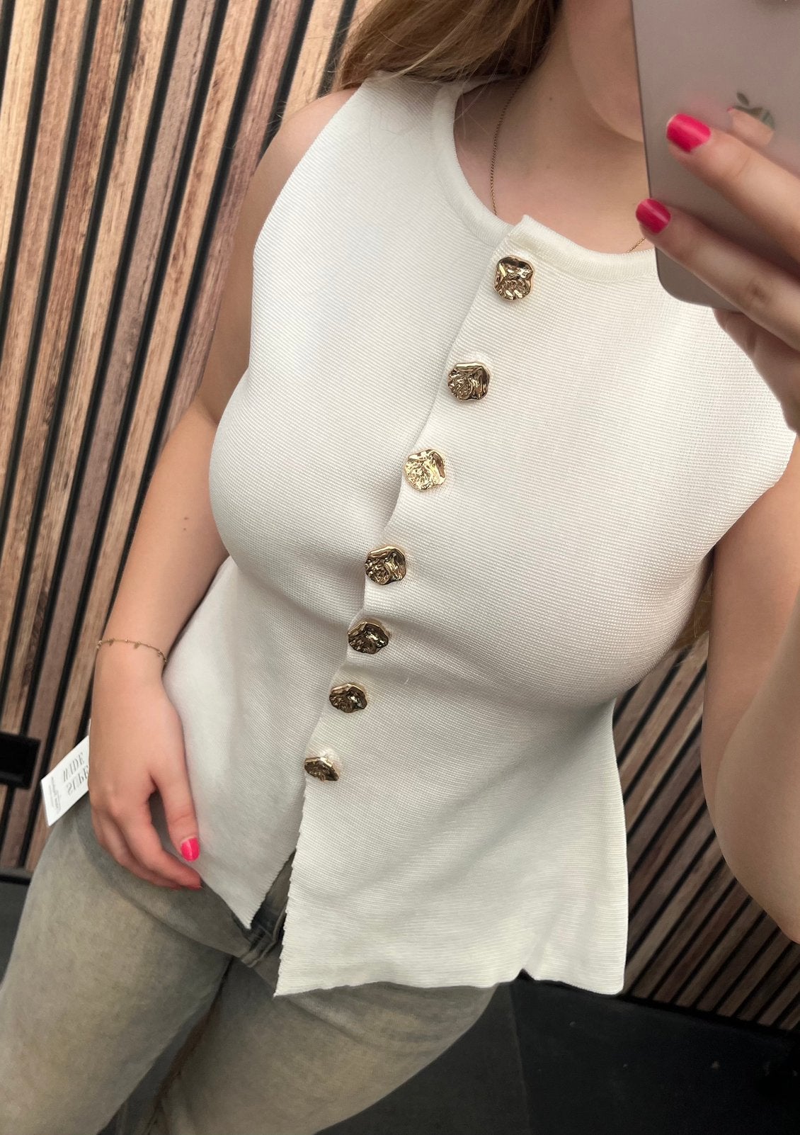 Gilet / top gouden knopen wit, Kleding | Dames, Tops, Ophalen of Verzenden, Nieuw, Wit, Zonder mouw