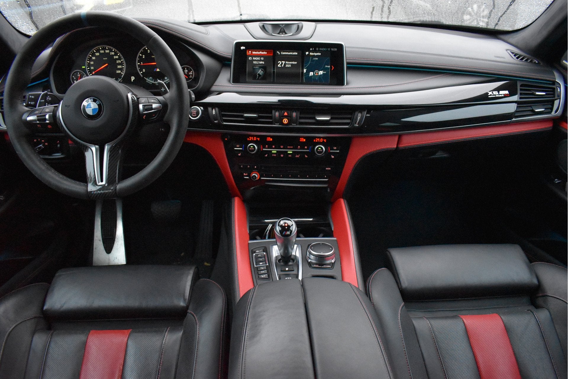 BMW X6 M Black Fire Edition 576PK slechts 4 in NL! Origineel, Auto's, BMW, Automaat, 2950 kg, 2240 kg, Gebruikt