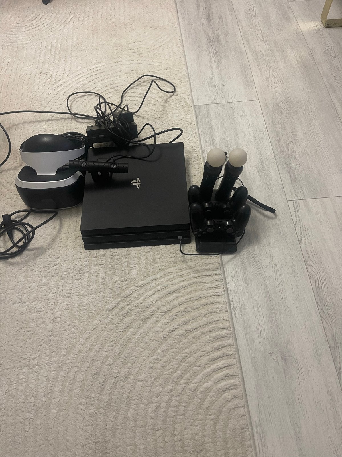 PlayStation 4 Pro met PS VR, camera en controllers, Spelcomputers en Games, Spelcomputers | Sony PlayStation 4, Ophalen, Met 2 controllers