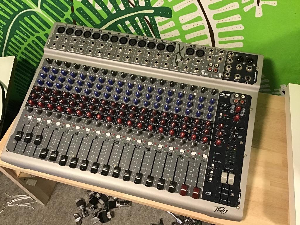 PA systeem mengpaneel en boxen, Ophalen, Gebruikt, Dj-set, Overige merken