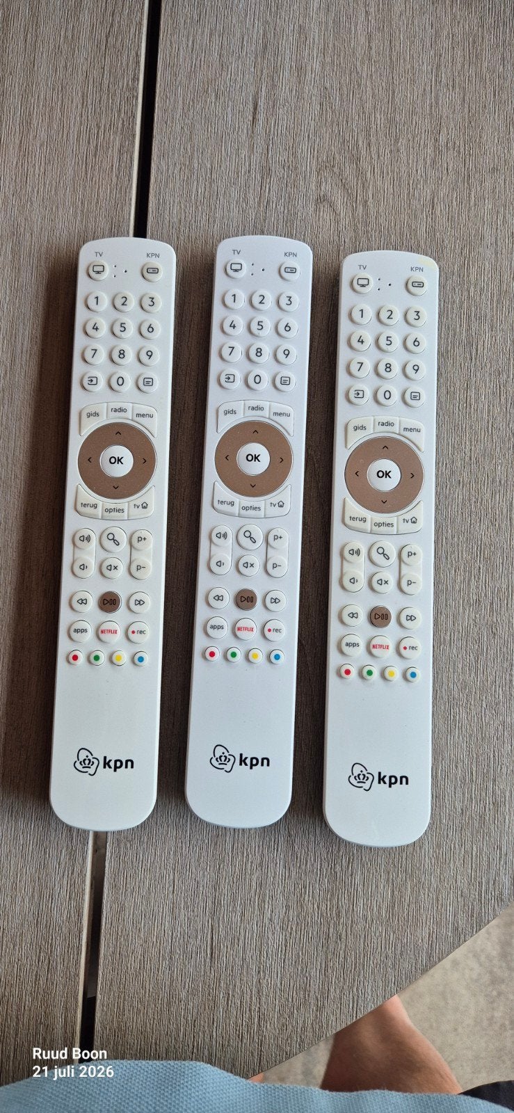 KPN afstandsbediening 3x - Origineel en Zo goed als nieuw, Verzenden, Zo goed als nieuw, Tv