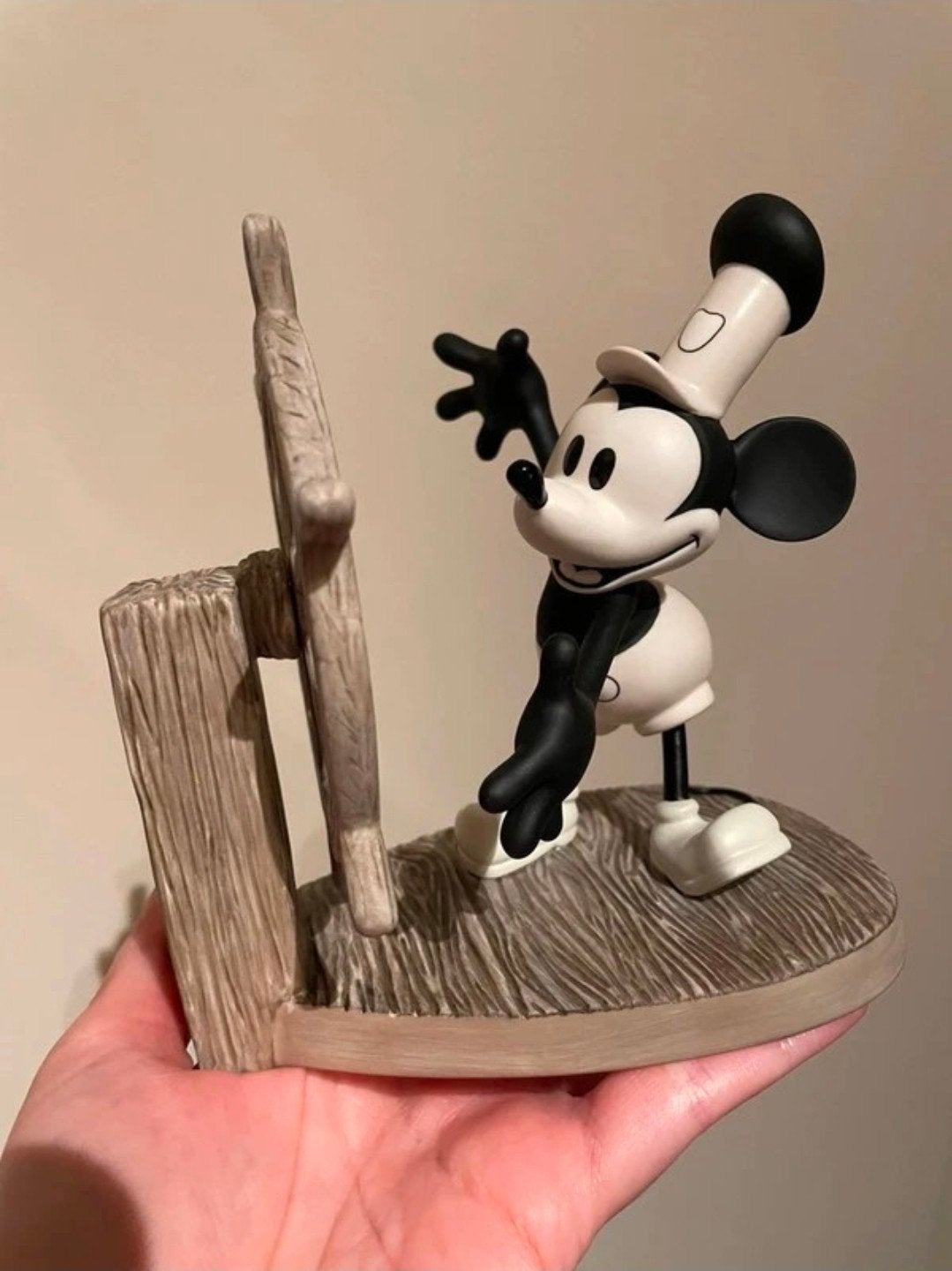 WDCC Mickey Mouse Steamboat Willie Beeldje - 5 Jaar Jubileum, Verzamelen, Disney, Ophalen of Verzenden, Mickey Mouse, Zo goed als nieuw
