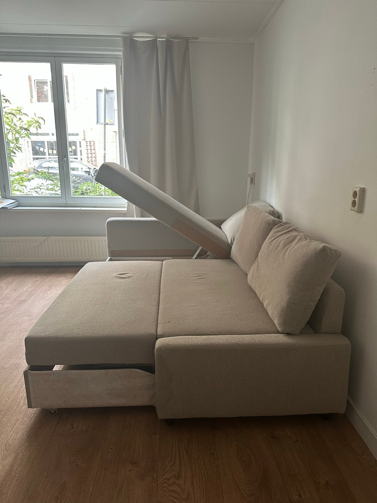 IKEA FRIHETEN sofa bed with storage. Slaapbank, Gebruikt, Beige, Tweepersoons, Ophalen of Verzenden
