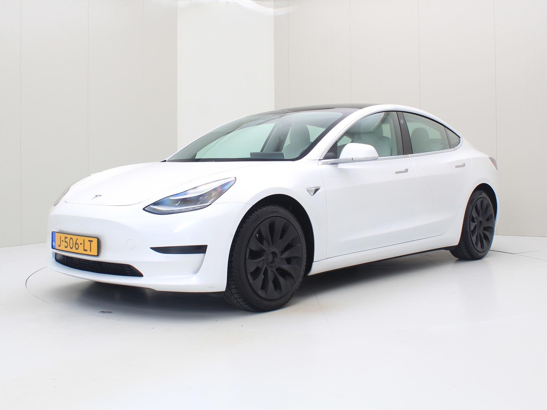 Tesla Model 3 Standard RWD Plus 85% SoH [ WIT LEDER+AUTOPILO, Auto's, Tesla, Automaat, Achterwielaandrijving, Gebruikt, Wit