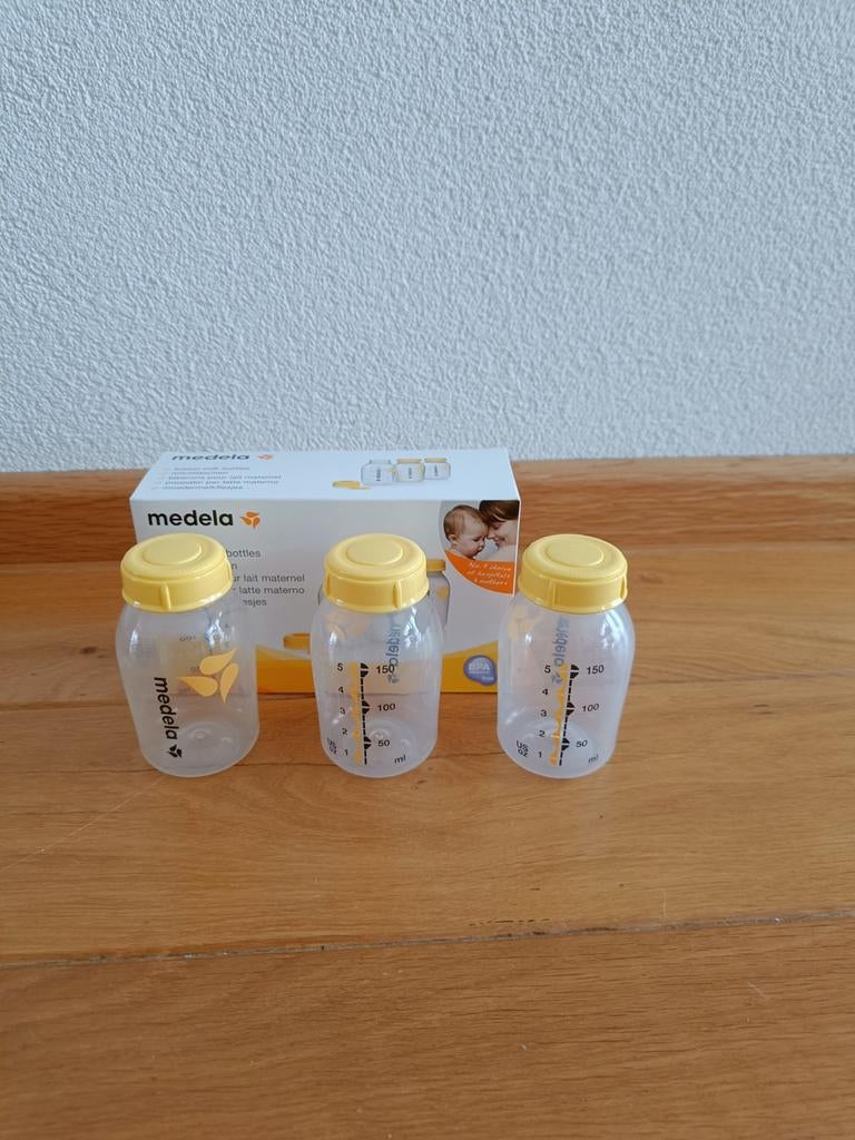 Medela moedermelk bewaarflessen, Kinderen en Baby's, Babyvoeding en Toebehoren, Ophalen of Verzenden, Zo goed als nieuw, Overige typen