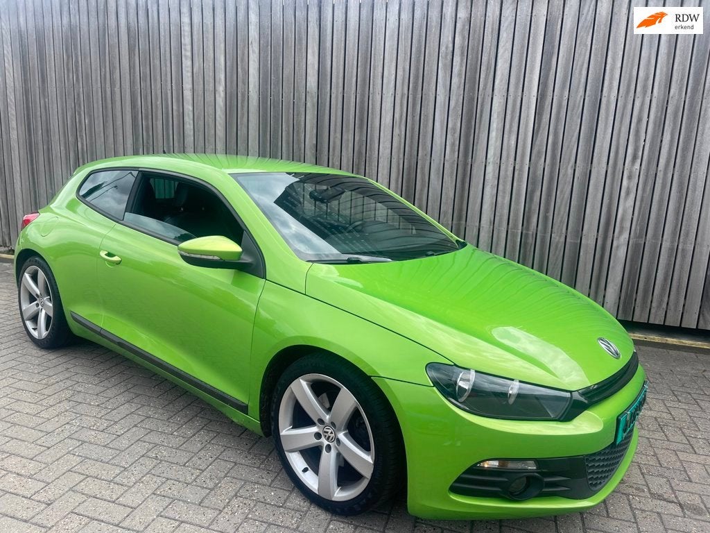 Volkswagen Scirocco 1.4 TSI Highline BOMVOLL KLEPPENSYSTEEM!, Auto's, Volkswagen, Voorwielaandrijving, Euro 5, 15 km/l, Gebruikt