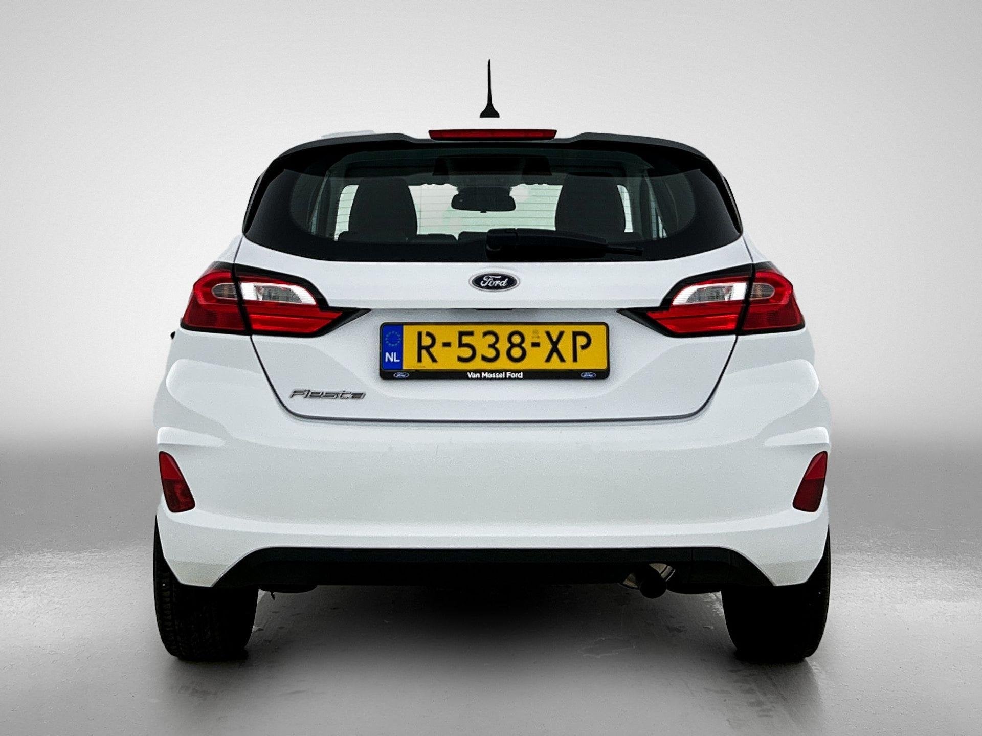 Ford Fiesta Titanium | 100 PK | CRUISE CONTROL | AIRCONDITIO, Voorwielaandrijving, Gebruikt, Origineel Nederlands, Handgeschakeld