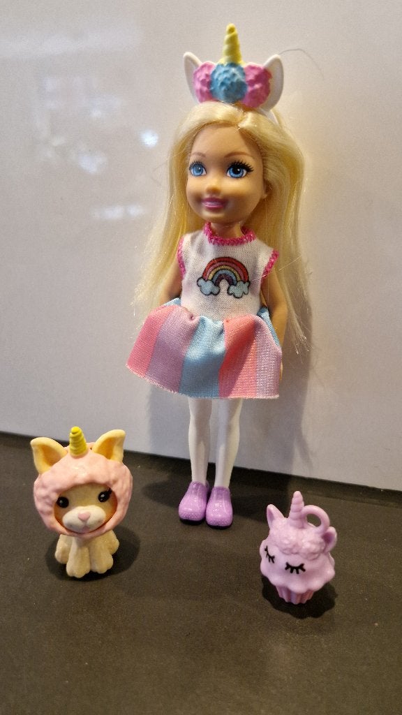 Barbie Chelsea Unicorn, Ophalen of Verzenden, Zo goed als nieuw, Barbie