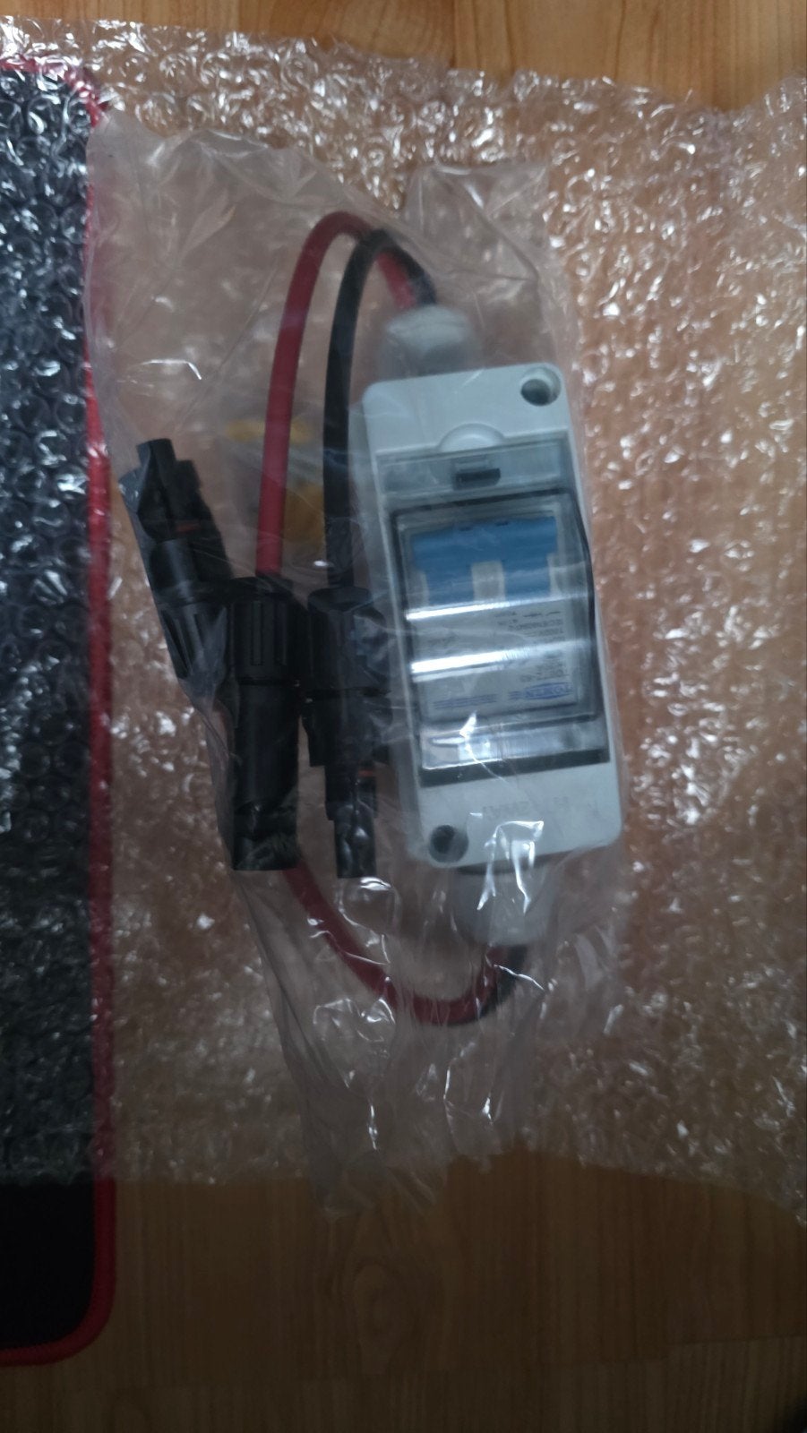 TOMZN DC Circuit Breaker Schakelaar 1000W, Doe-het-zelf en Verbouw, Elektra en Kabels, Nieuw, Overige typen, Ophalen of Verzenden