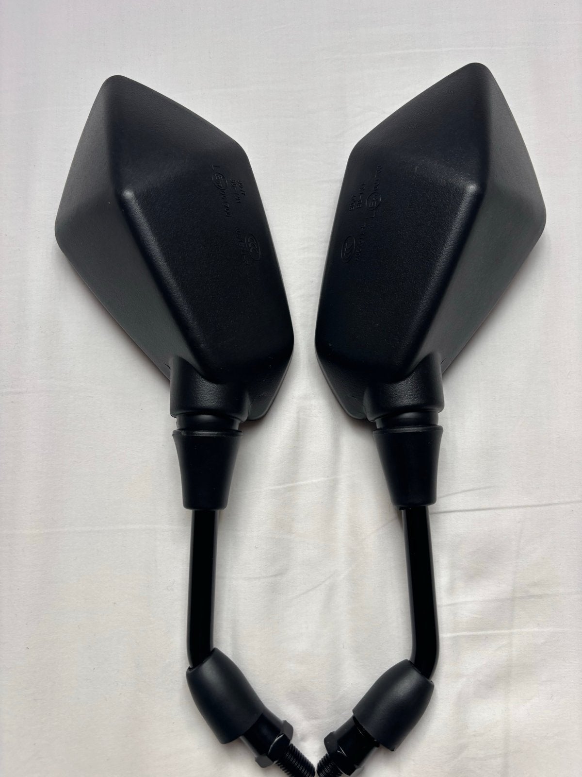 Nieuwe motor / scooter spiegels M10 10mm – set van 2, Motoren, Ophalen of Verzenden, Nieuw