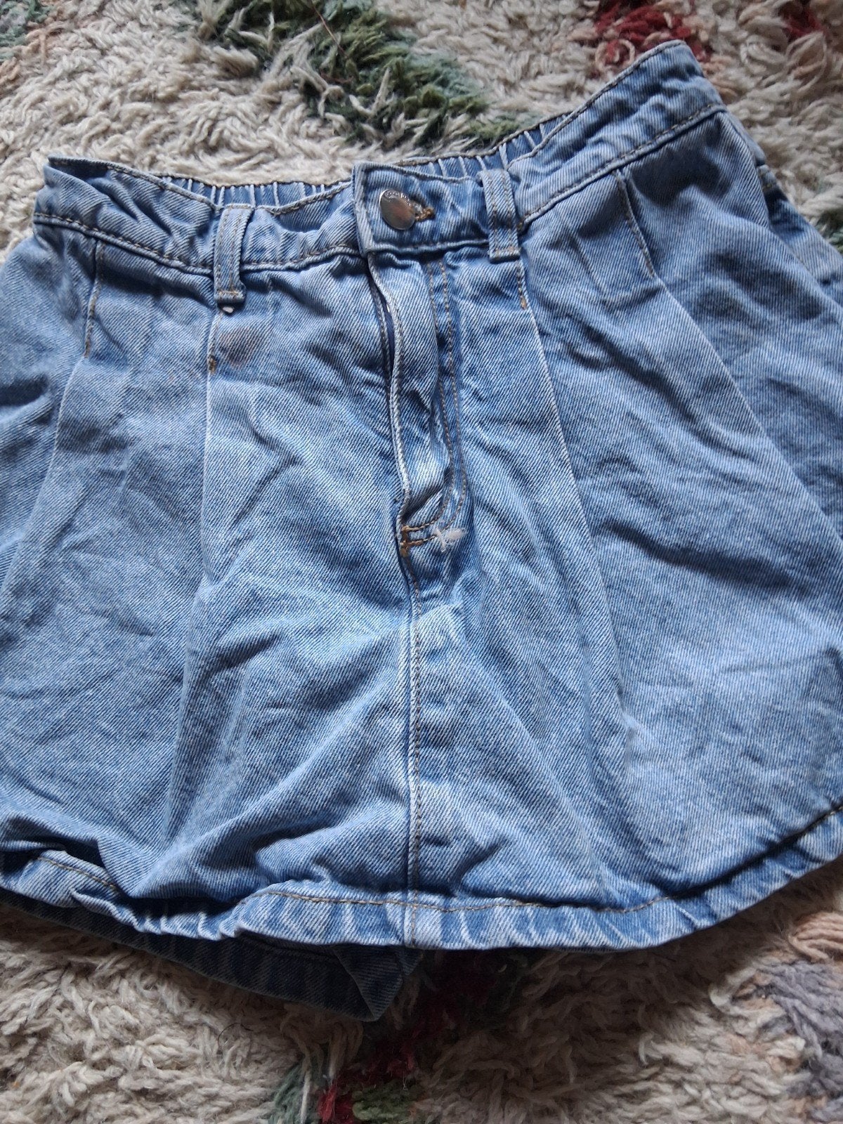 Leuke denim short, gedragen maar nog steeds fijn, Kort, Blauw, Ophalen of Verzenden, Onbekend