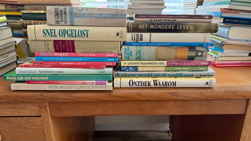 Grote collectie hobby- en handwerkboeken, Boeken, Hobby en Vrije tijd, Ophalen, Gelezen, Breien en Haken, Geschikt voor kinderen