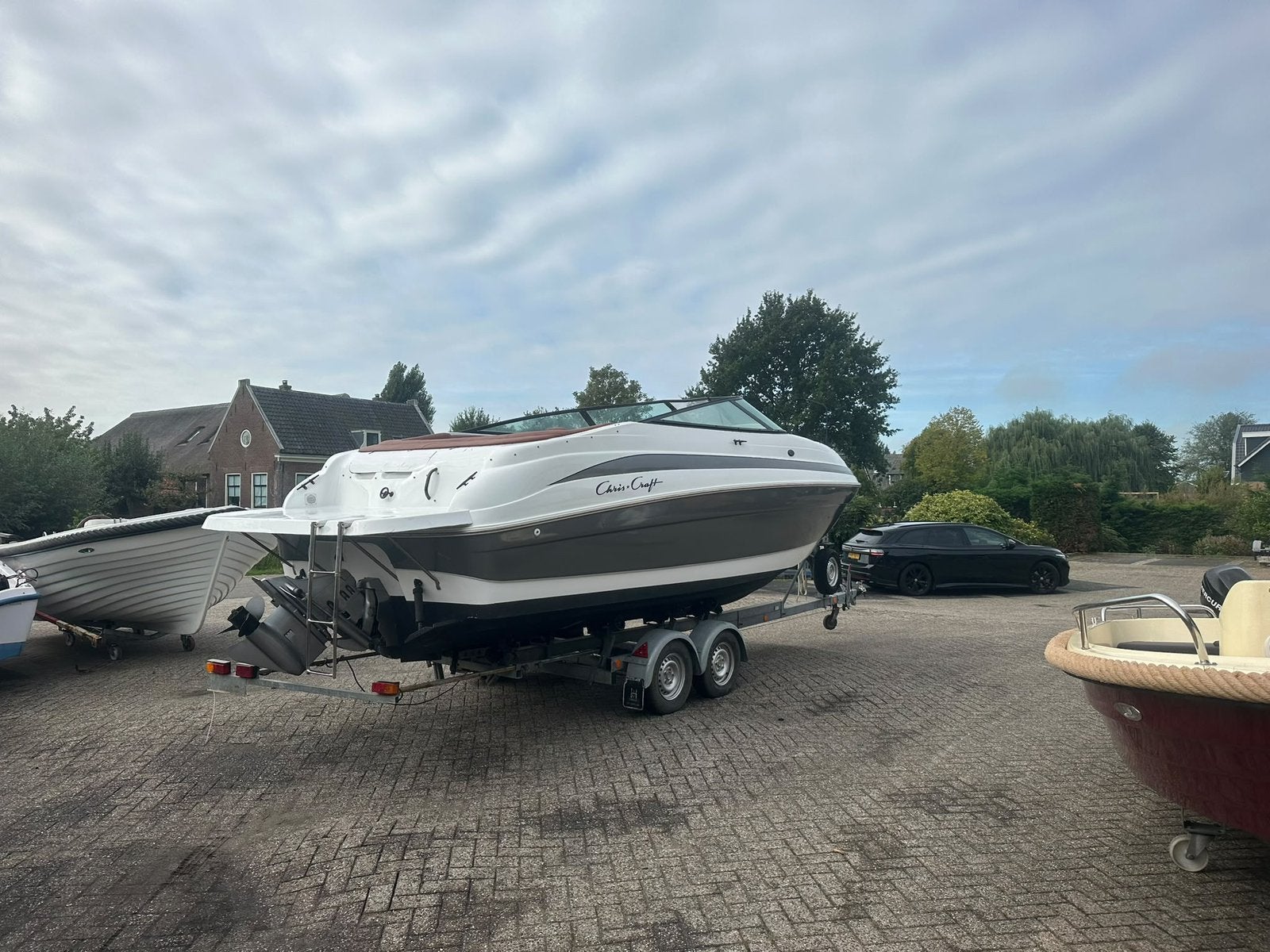 Chris-Craft 240 Bow Rider – Volvo Penta V8 – Luxe uitvoering, Watersport en Boten, Ophalen, Zo goed als nieuw