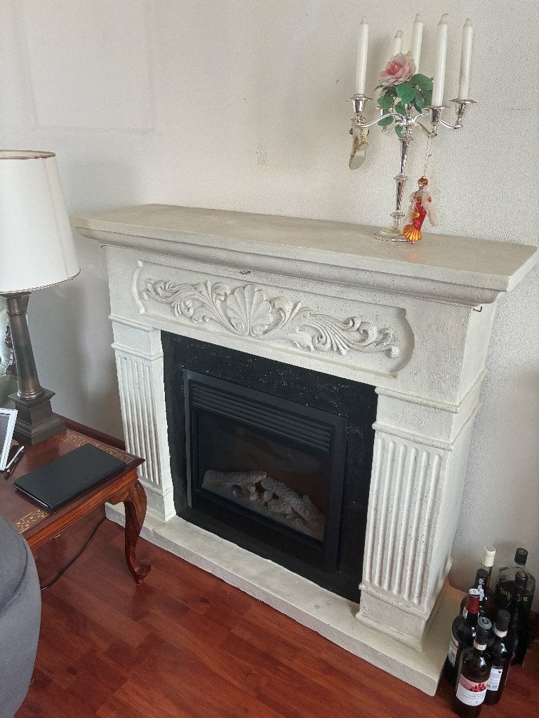 Witte schouw met elektrische sfeerhaard - romantisch design, Ophalen, Gebruikt, Vrijstaande haard, Elektrische haard