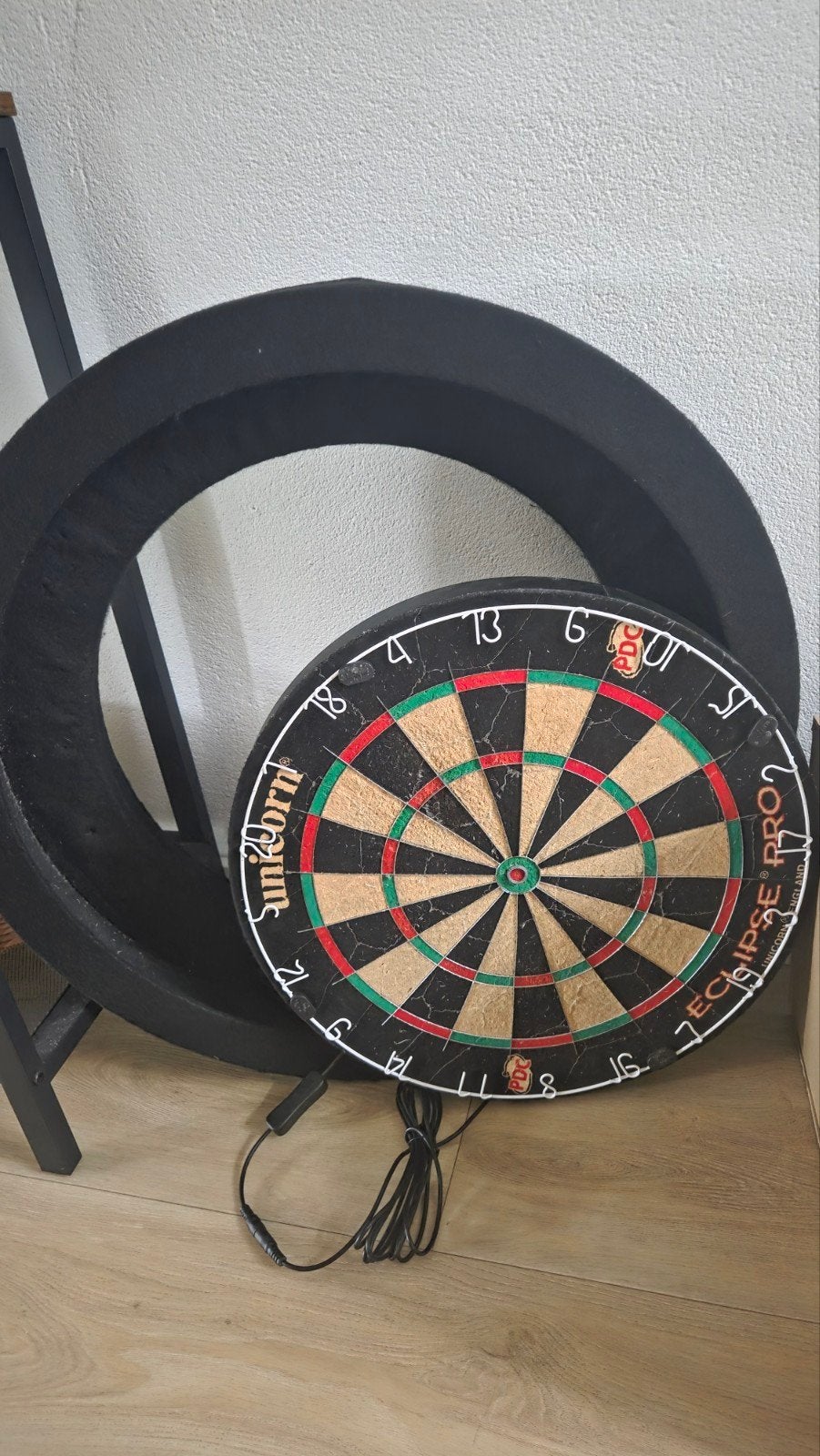 Dartbord met lichtring, Sport en Fitness, Darts, Ophalen, Gebruikt, Dartbord
