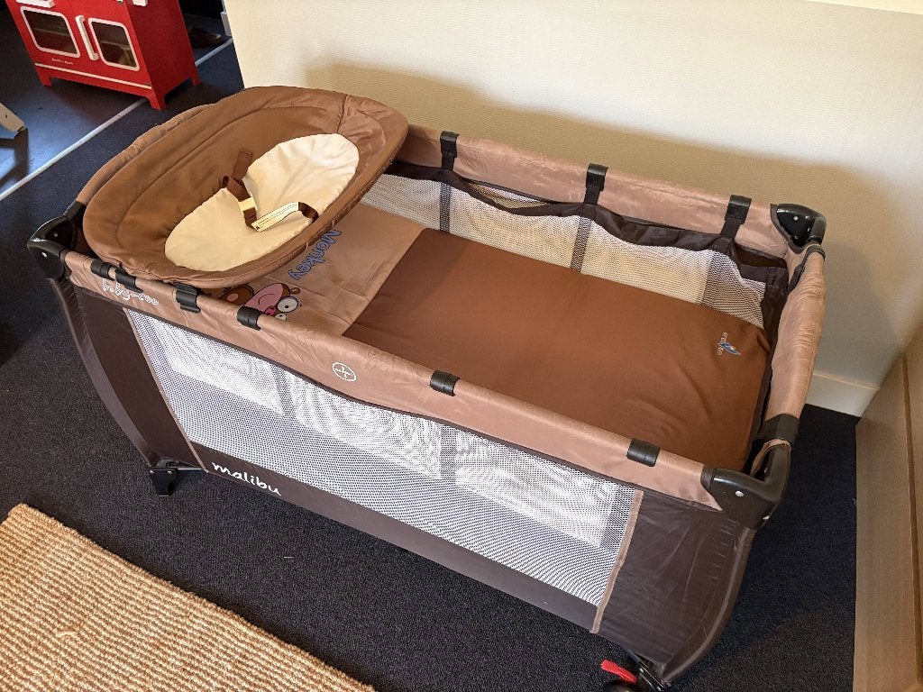 Baby bed, Ophalen, Gebruikt, Ledikant