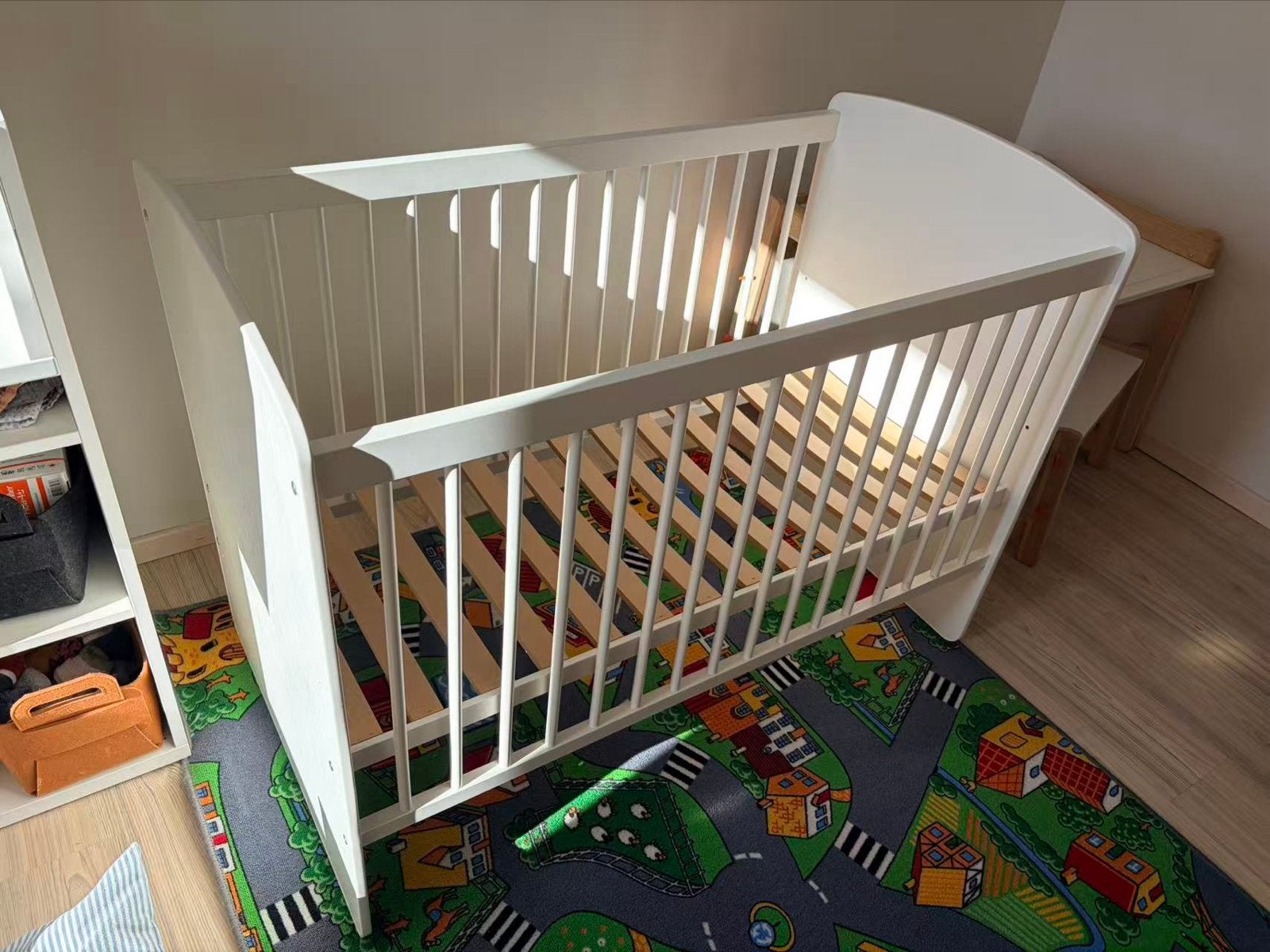 Wit babybedje met lattenbodem en matras 60*120, Ophalen, 70 tot 85 cm, 140 tot 160 cm, Zo goed als nieuw