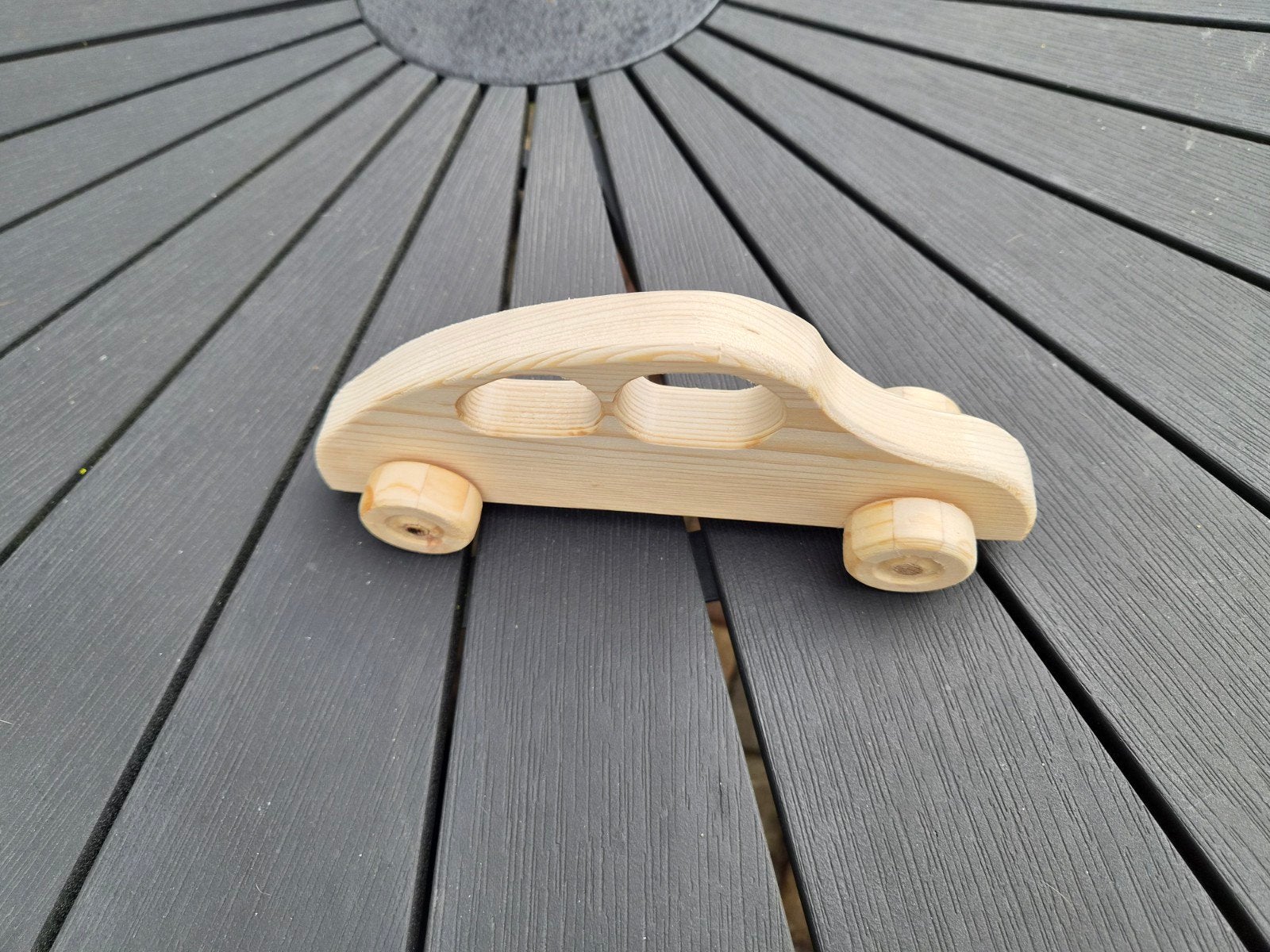 Handgemaakte houten speelgoedauto, Ophalen, Nieuw, Rij- of Hobbelspeelgoed