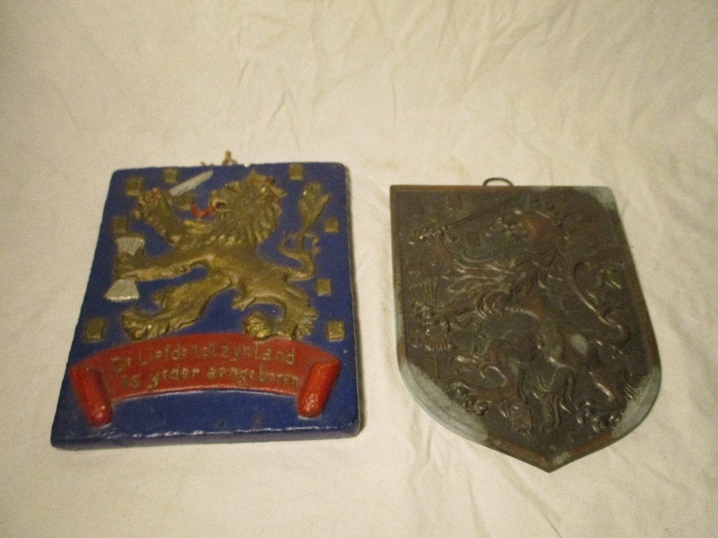2x antiek tegels leeuw Nederland, Ophalen of Verzenden