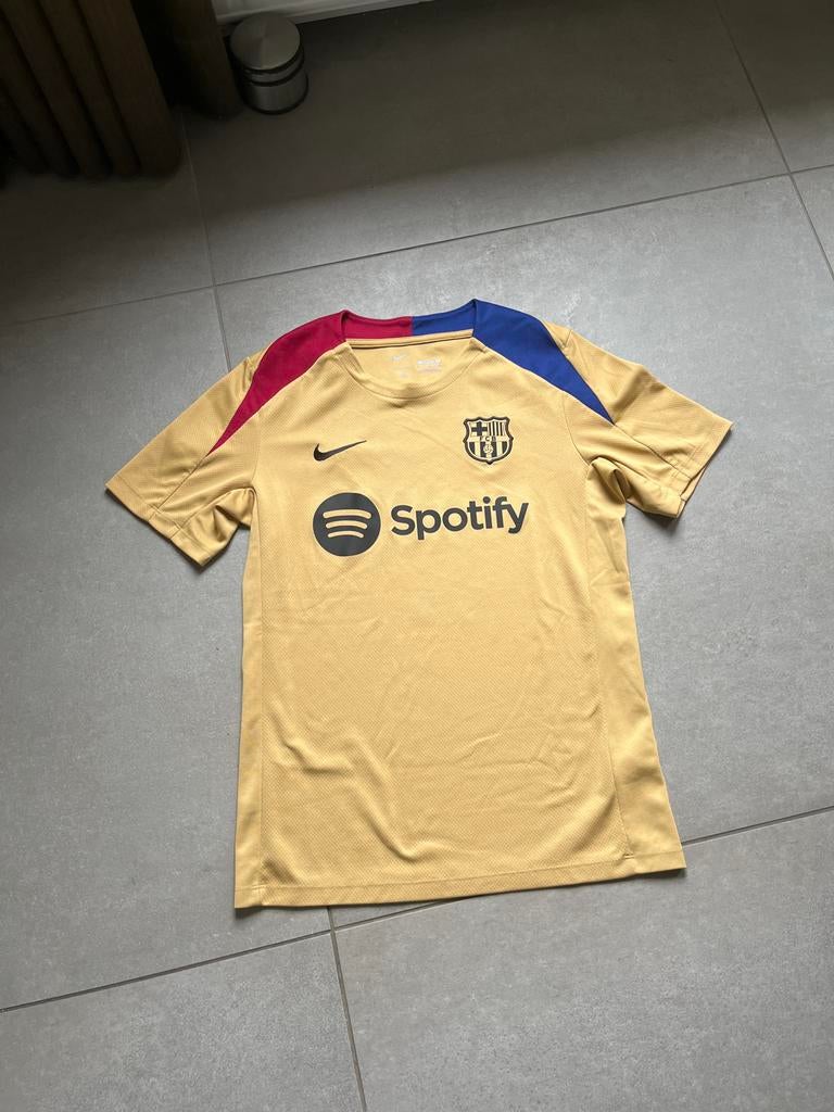 Barca trainingsshirt 24/25 maat S - Origineel Camp Nou, Ophalen of Verzenden, Nieuw, Maat 46 (S) of kleiner, Overige kleuren