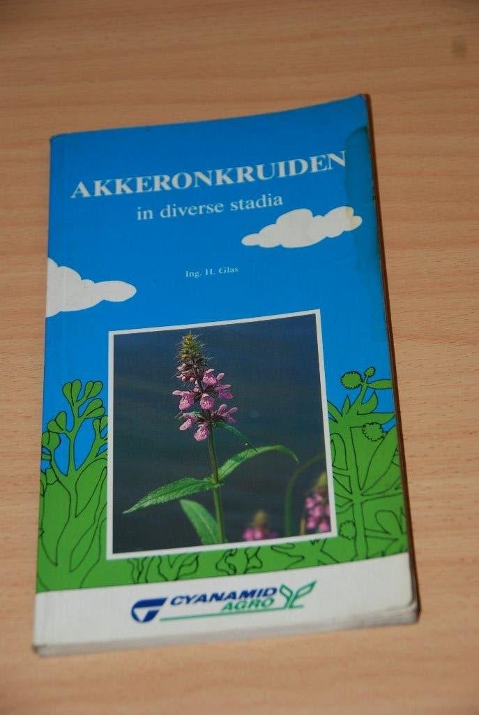 Akkeronkruiden in diverse stadia., Gelezen, Ing. H. Glas, Alpha, HBO