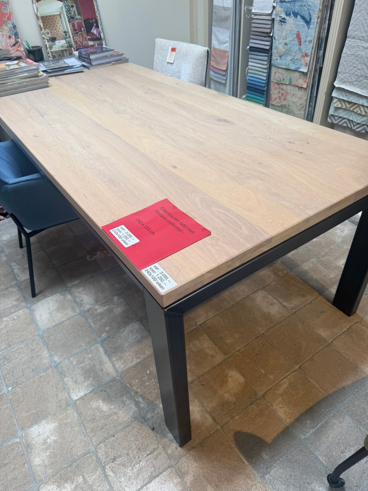 Massief eiken tafel – nu sterk afgeprijsd, Huis en Inrichting, Ophalen, 200 cm of meer, 50 tot 100 cm, Zo goed als nieuw