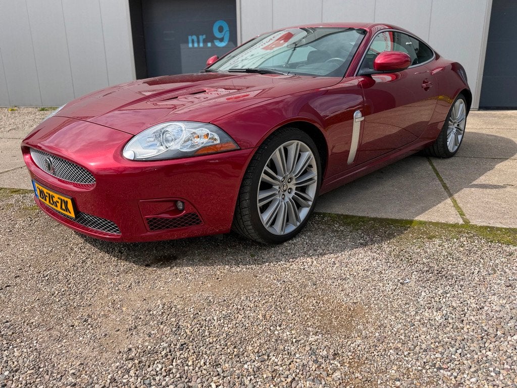Jaguar XKR 4.2 V8 Coupé 417pk origineel nl122750 km nap, Auto's, Jaguar, Automatische klimaatregeling, Achterwielaandrijving, Gebruikt